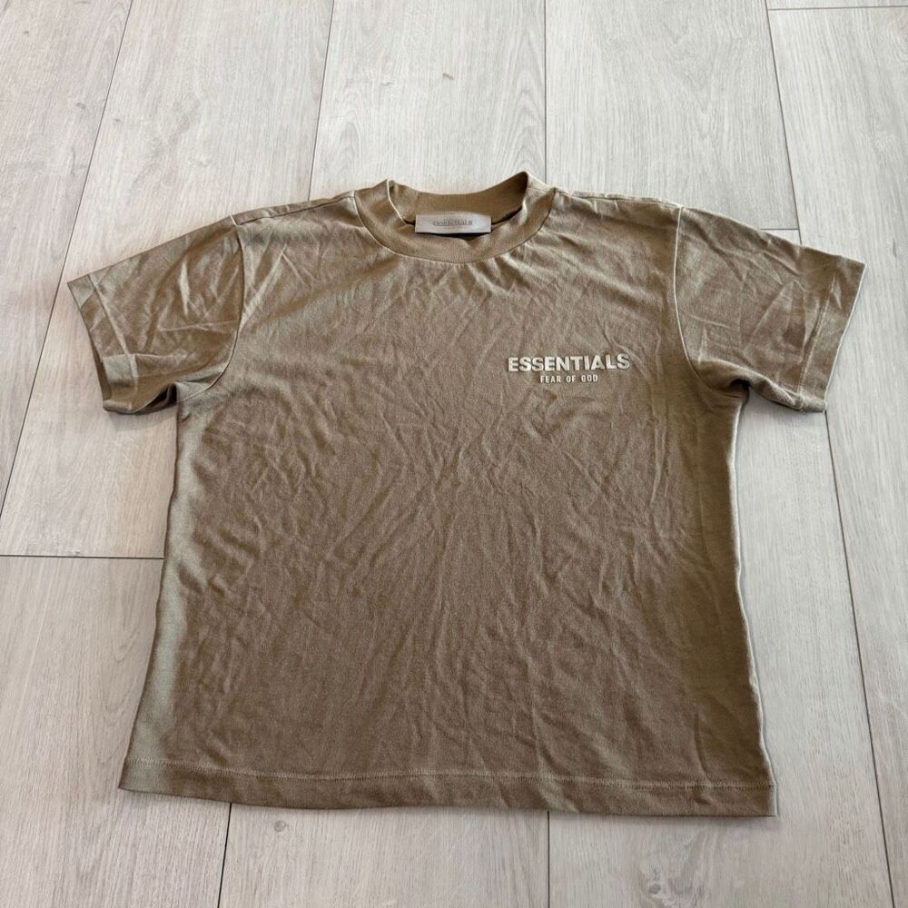 Fear of God Essentials women shirt size Xs